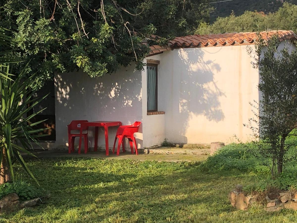Sarrala Apartment Tertenia Bagian luar foto