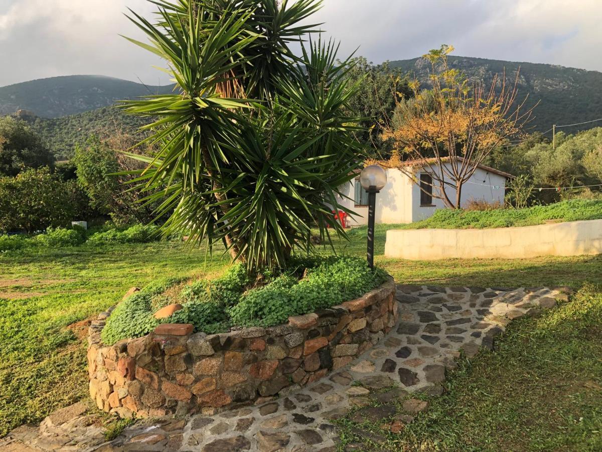Sarrala Apartment Tertenia Bagian luar foto